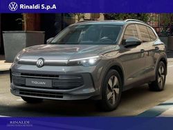 Nightshade blue metallizzato Nuova 2025 VW Tiguan Edition SUV | 36.200 €