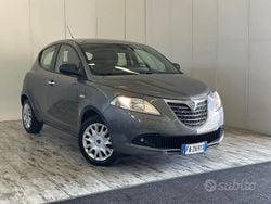 Grigio Usata 2015 Lancia Ypsilon Due volumi | 5990 € (Buon prezzo)