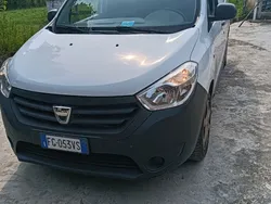 Usata 2017 Dacia Dokker Furgone | 7500 € (Super prezzo)