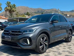 Grigio Usata 2022 VW T-Roc R-line SUV | 23.900 € (Cara)
