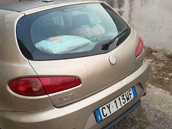 Usata 2005 Alfa Romeo 147 Due volumi | 800 € (Buon prezzo)