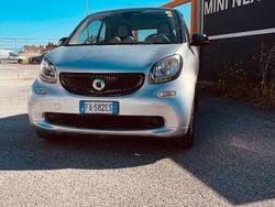 Usata 2015 Smart ForTwo Coupé Due volumi | 12.900 € (Molto cara)