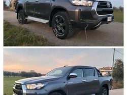 Grigio Usata 2021 Toyota HiLux Lounge Pick-up | 36.500 € (Cara)