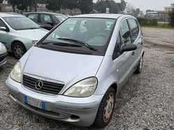 Grigio Usata 2003 Mercedes A170 Classic Tre volumi | 1000 € (Buon prezzo)
