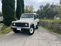 Usata 2005 Land Rover Defender SUV | 20.900 € (Ottimo prezzo)