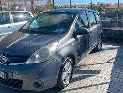 Blu Usata 2009 Nissan Note Monovolume | 2390 € (Molto cara)