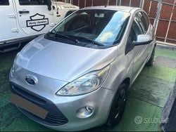Grigio Usata 2010 Ford Ka Tre volumi | 3790 € (Ottimo prezzo)