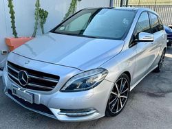 Argento metallizzato Usata 2012 Mercedes B200 Premium Monovolume | 8500 €