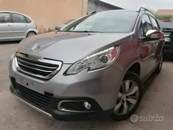 Grigio Usata 2016 Peugeot 2008 Allure SUV | 8999 € (Buon prezzo)