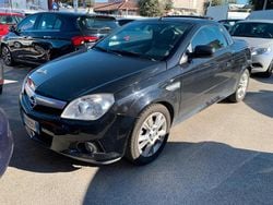 Nero Usata 2007 Opel Tigra Sport Cabrio | 4499 € (Molto cara)