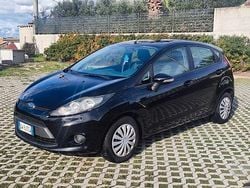 Nero Usata 2009 Ford Fiesta Due volumi | 3500 € (Cara)