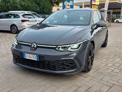 Grigio Usata 2020 VW Golf VIII Style Tre volumi | 17.900 € (Buon prezzo)
