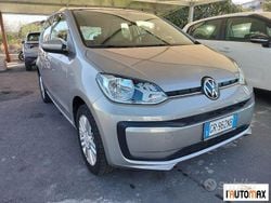 Grigio Usata 2023 VW up! Move Due volumi | 13.900 € (Buon prezzo)