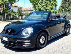 Nero Usata 2015 VW Maggiolino Sport Cabrio | 24.000 €