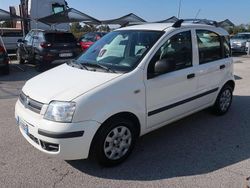 Bianco pastello Usata 2012 Fiat Panda Dynamic Due volumi | 3500 € (Buon prezzo)