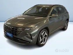 Grigio metallizzato Usata 2021 Hyundai Tucson SUV | 22.300 € (Buon prezzo)