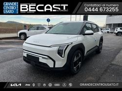 Bianco perlato Nuova 2025 Kia EV3 SUV | 38.900 € (Super prezzo)