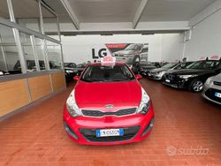Rosso Usata 2012 Kia Rio EX Tre volumi | 4500 € (Cara)