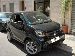 Nero Usata 2016 Smart ForTwo Coupé Prime Due volumi | 10.200 € (Buon prezzo)