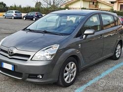 Usata 2005 Toyota Corolla Verso Sol Monovolume | 4400 € (Buon prezzo)