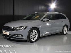 Grigio Usata 2023 VW Passat Business Station wagon | 27.480 € (Buon prezzo)