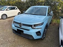 Blu Usata 2024 Citroën C3 PureTech Due volumi | 15.900 € (Cara)