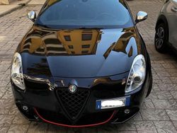 Usata 2011 Alfa Romeo Giulietta Quadrifoglio Verde Due volumi | 11.000 € (Cara)