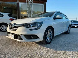 Bianco Usata 2019 Renault Mégane GrandTour Station wagon | 10.280 € (Buon prezzo)