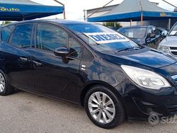 Nero Usata 2013 Opel Meriva Cosmo Monovolume | 4199 € (Buon prezzo)