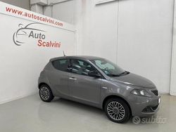 Grigio Usata 2023 Lancia Ypsilon S Due volumi | 13.500 € (Buon prezzo)
