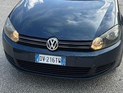 Blu Usata 2009 VW Golf VI Comfortline Tre volumi | 3000 € (Super prezzo)