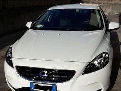 Usata 2013 Volvo V40 Momentum Station wagon | 7900 € (Buon prezzo)