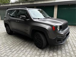 Usata 2016 Jeep Renegade Night Eagle SUV | 13.000 € (Buon prezzo)