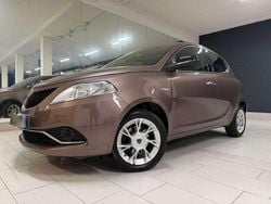 Marrone Usata 2015 Lancia Ypsilon Gold Due volumi | 7900 € (Buon prezzo)