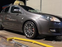 Marrone Usata 2012 Fiat Bravo Due volumi | 3000 € (Buon prezzo)