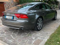 Usata 2011 Audi A7 Due volumi | 21.300 € (Molto cara)