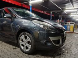 Nero Usata 2011 Renault Scénic III Dynamique Monovolume | 4350 € (Buon prezzo)