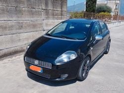 Usata 2008 Fiat Grande Punto Due volumi | 3000 € (Buon prezzo)