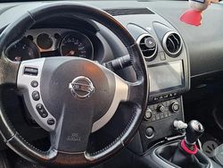 Grigio Usata 2006 Nissan Qashqai SUV | 2500 € (Buon prezzo)
