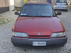 Rosso Usata 1992 Rover 216 Tre volumi | 4500 €