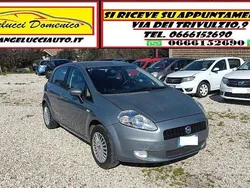 Argento Usata 2007 Fiat Grande Punto Due volumi | 2500 € (Buon prezzo)
