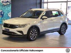 Bianco Usata 2022 VW Tiguan Life SUV | 25.990 € (Buon prezzo)