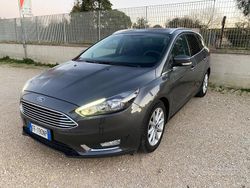 Grigio Usata 2016 Ford Focus Titanium Station wagon | 7990 € (Buon prezzo)