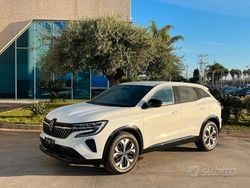 Bianco Nuova 2025 Renault Austral SUV | 36.000 € (Molto cara)
