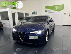 Blu Usata 2018 Alfa Romeo Giulia Business Tre volumi | 21.500 € (Molto cara)