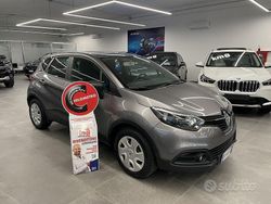 Grigio Usata 2015 Renault Captur SUV | 10.490 € (Buon prezzo)