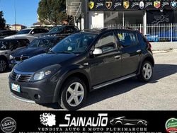 Blu/azzurro Usata 2012 Dacia Sandero Stepway Tre volumi | 3900 € (Buon prezzo)