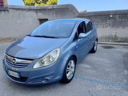 Grigio Usata 2007 Opel Corsa Due volumi | 3500 € (Cara)