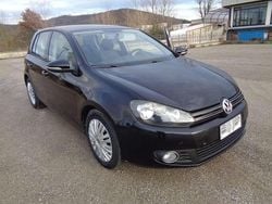 Nero Usata 2009 VW Golf Highline Tre volumi | 8500 € (Buon prezzo)