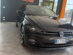 Grigio Usata 2021 VW Polo Comfortline Tre volumi | 11.400 € (Buon prezzo)